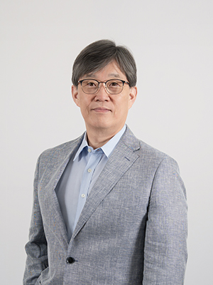 Seokhwan Hwang