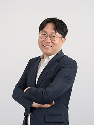 Dong Soo Hwang